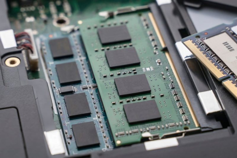 Samsung Says the Memory Crisis Will Get Worse, so You Have Two Choices