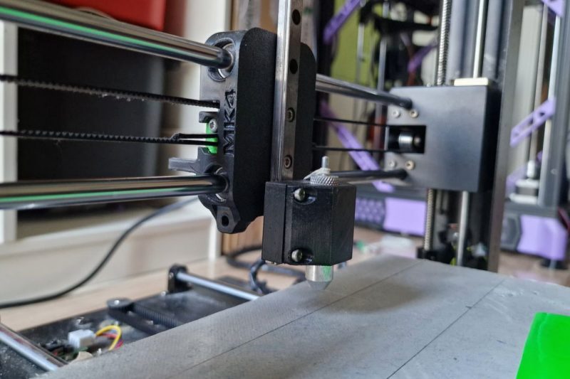 Turning an Old 3D Printer Into a Vinyl Cutter for Cheap