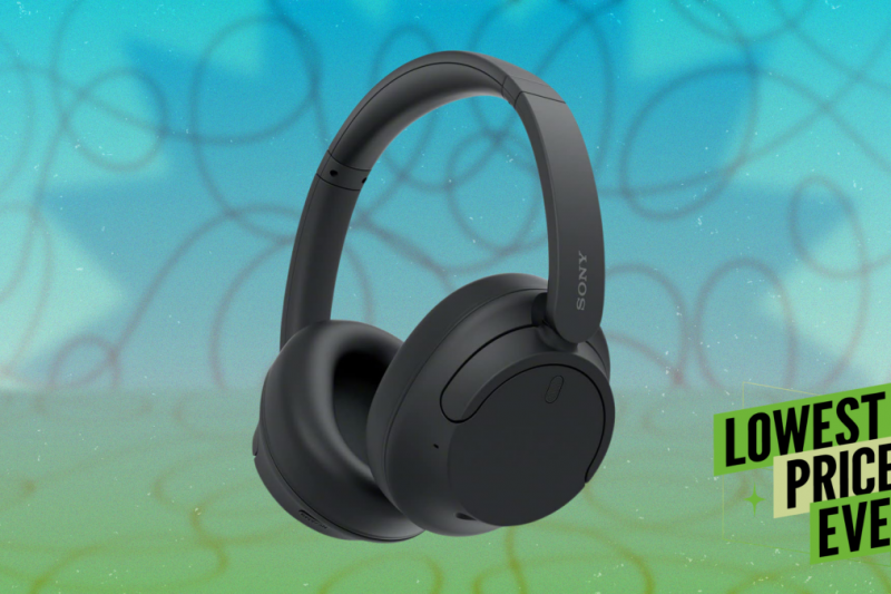 Sony's Lightest Noise-Cancelling Headphones Are Over 50% Off Before Prime Day